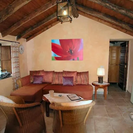 Holiday home Casa Amarilla *